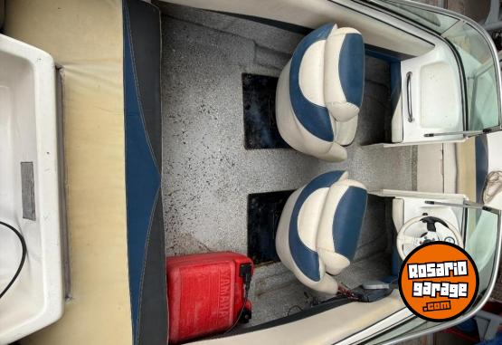 Embarcaciones - Lancha Mystic 460 - Yamaha 40 HP - En Venta