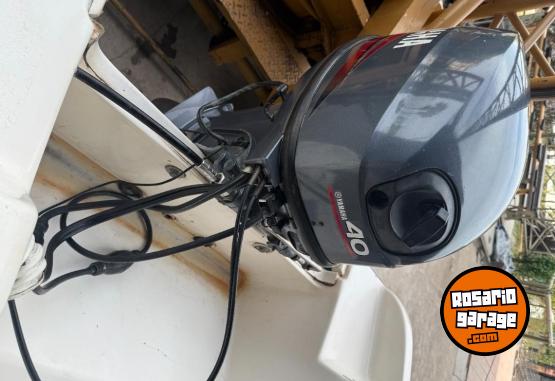 Embarcaciones - Lancha Mystic 460 - Yamaha 40 HP - En Venta