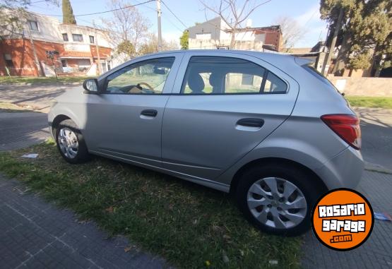 Autos - Chevrolet onix LT 2014 Nafta 206000Km - En Venta