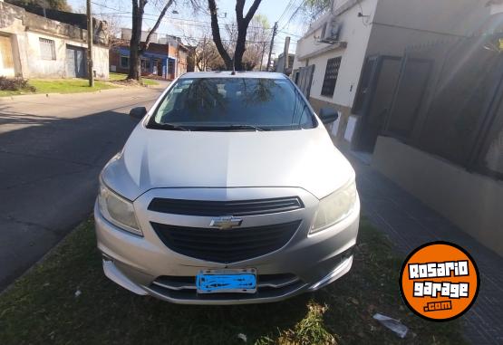 Autos - Chevrolet onix LT 2014 Nafta 206000Km - En Venta