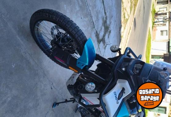 Motos - CF 450mt 2025 Nafta 11500Km - En Venta
