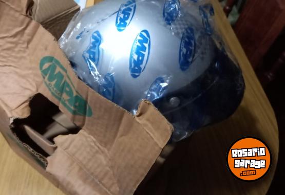 Accesorios para Motos - Casco MPA sin uso - En Venta