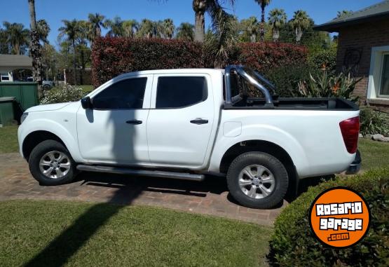 Camionetas - Nissan SE PLUS 4x2 diesel 2019 Diesel 64000Km - En Venta