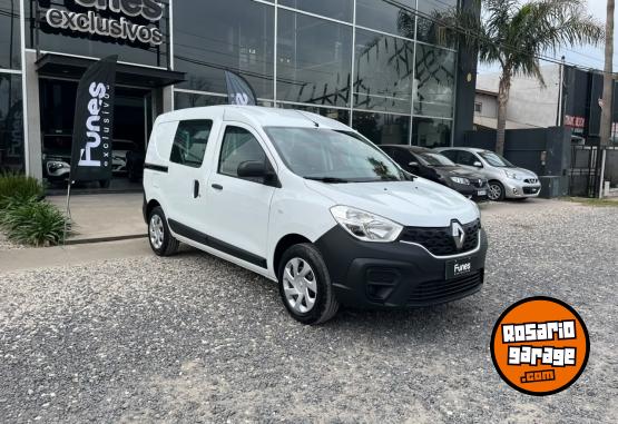 Utilitarios - Renault Kangoo express 5 asientos 2026 Nafta 0Km - En Venta