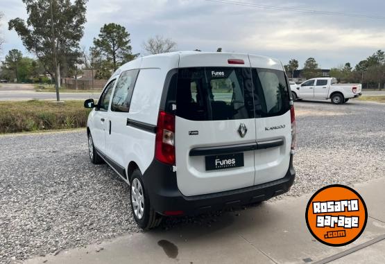 Utilitarios - Renault Kangoo express 5 asientos 2026 Nafta 0Km - En Venta