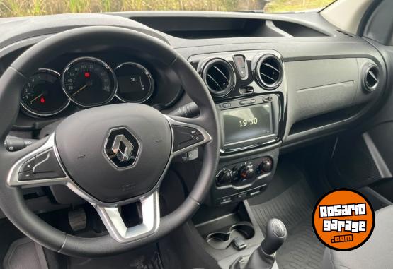 Utilitarios - Renault Kangoo express 5 asientos 2026 Nafta 0Km - En Venta