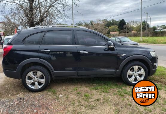 Camionetas - Chevrolet Captiva 2.2 LTZ AWD 7as 2014 Diesel 162000Km - En Venta