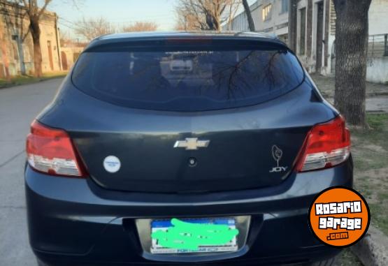 Autos - Chevrolet Onix joy 2018 GNC 145000Km - En Venta