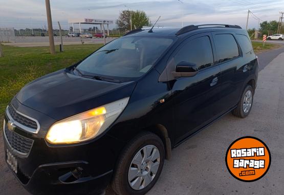 Autos - Chevrolet Spin lt 2014 Nafta 197000Km - En Venta