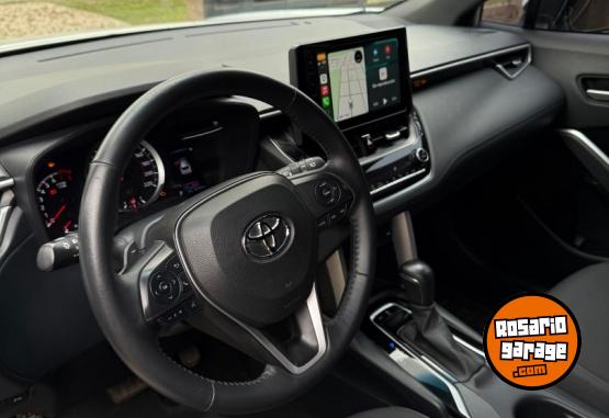 Autos - Toyota Corolla cross 2022 Nafta 32000Km - En Venta