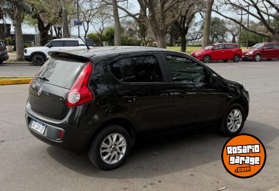 Autos - Fiat Palio Attractive 2017 Nafta 100000Km - En Venta