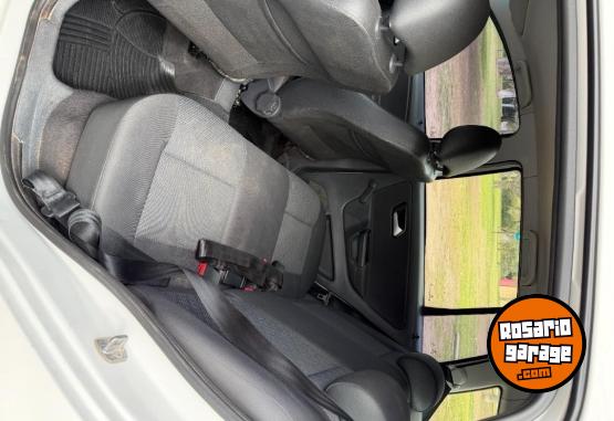 Autos - Volkswagen Suran Comforline 2014 GNC  - En Venta