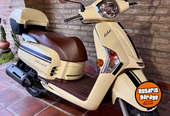 Motos - Kymco Like 2023 Nafta 8000Km - En Venta