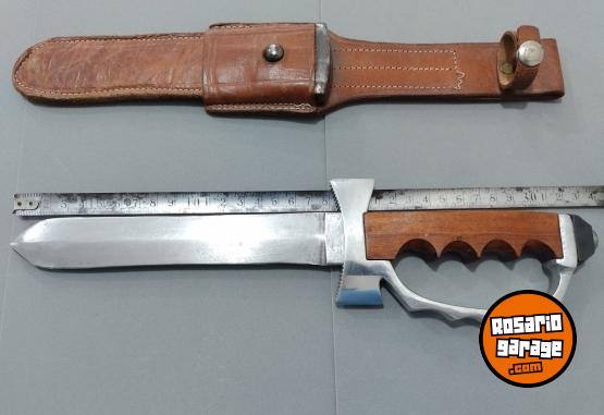 Otros - Cuchillo Paracaidista FM - En Venta