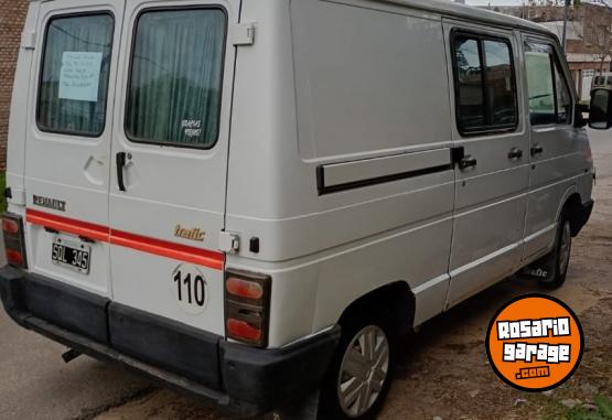 Utilitarios - Renault Trafic 1993 GNC 1Km - En Venta