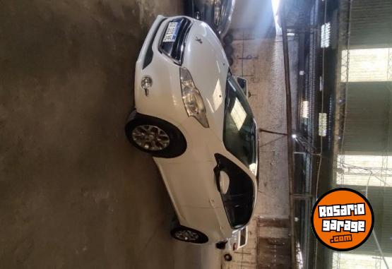 Autos - Peugeot Allure Touchscreen 2016 Nafta 88200Km - En Venta