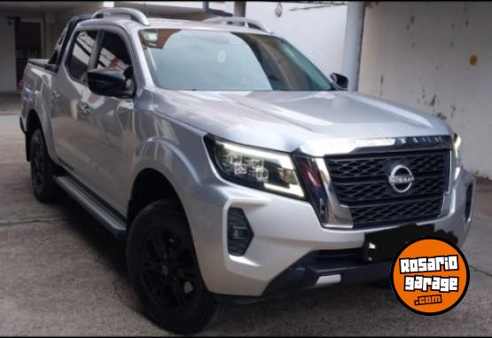Camionetas - Nissan XE 4X4 2024 Diesel 25000Km - En Venta