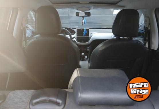 Autos - Peugeot 208 Feline 2019 GNC 96600Km - En Venta