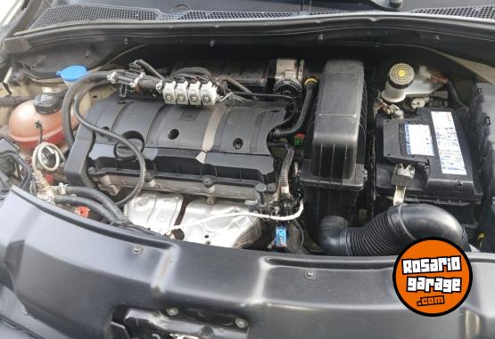 Autos - Peugeot 208 Feline 2019 GNC 96600Km - En Venta