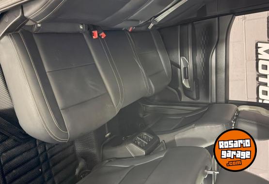 Camionetas - Ford Ranger limited v6 2024 Diesel 70000Km - En Venta