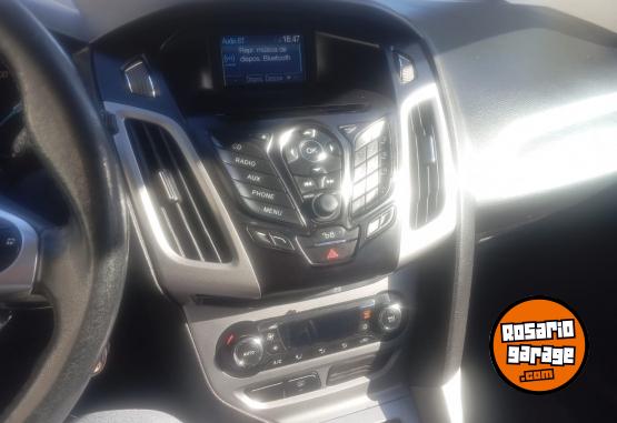 Autos - Ford Focus 2014 Nafta 160000Km - En Venta