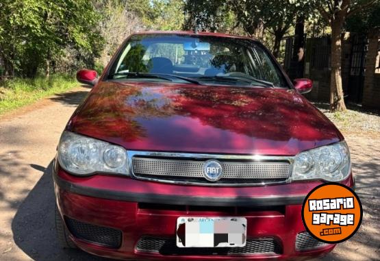 Autos - Fiat Siena 1.8 full 2005 Nafta 160000Km - En Venta