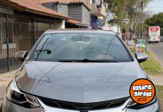 Autos - Chevrolet Cruze Premier 2022 Nafta 74000Km - En Venta