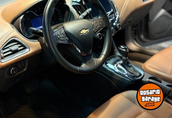 Autos - Chevrolet Cruze Premier 2022 Nafta 74000Km - En Venta