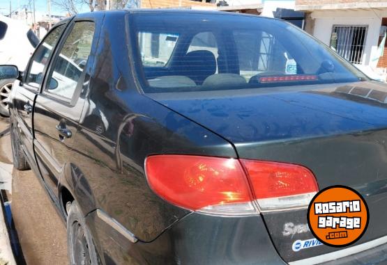 Autos - Fiat Siena Elx 2009 Nafta 197700Km - En Venta