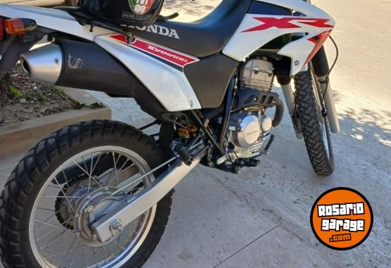 Motos - Honda 2019 honda tornado 250 2019 Nafta 5600Km - En Venta