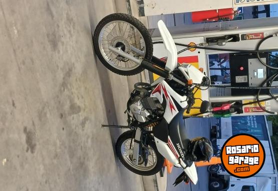 Motos - Honda 2019 honda tornado 250 2019 Nafta 5600Km - En Venta