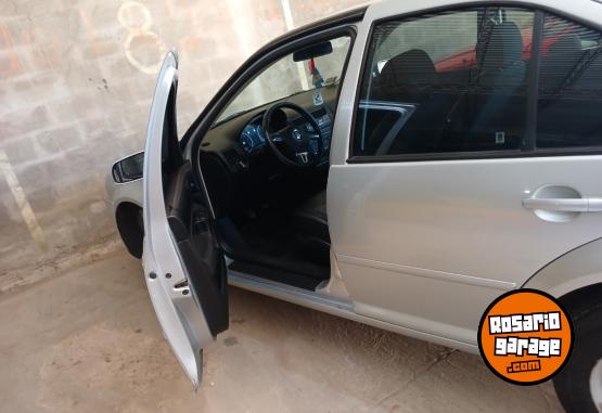 Autos - Volkswagen 2013 trendland 2013 GNC 157700Km - En Venta