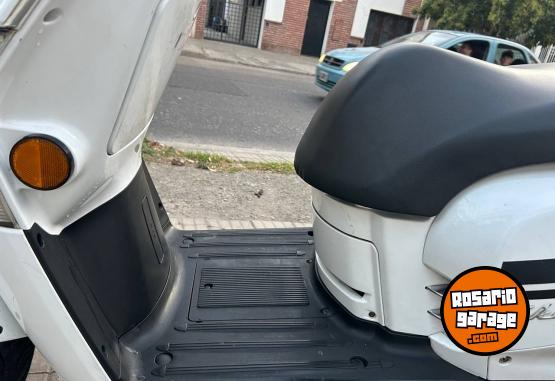 Motos - Kymco LIKE 200 2019 Nafta 37500Km - En Venta