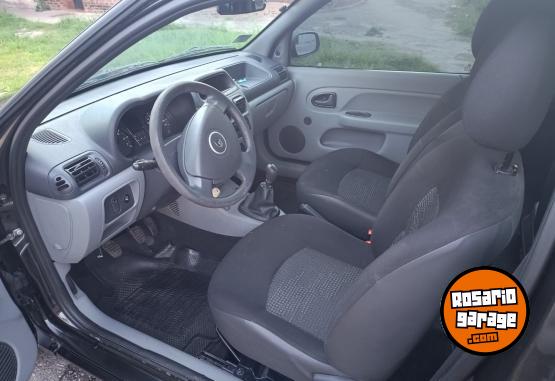 Autos - Renault Autentique 2012 Nafta 110000Km - En Venta