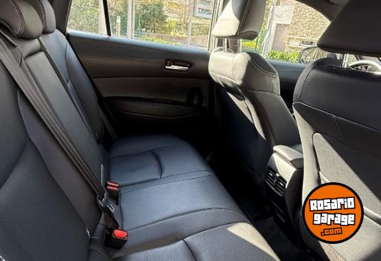 Autos - Toyota COROLLA CROSS SEG CVT 2022 Nafta 83000Km - En Venta
