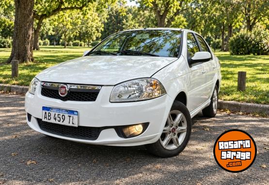 Autos - Fiat siena 2017 Nafta 131000Km - En Venta