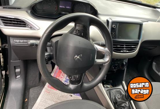 Autos - Peugeot 2008 2016 Nafta 90000Km - En Venta