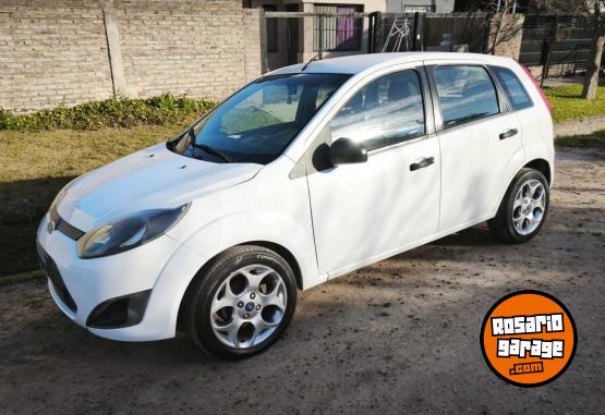 Autos - Ford Ford fiesta ambiente 2013 Nafta 120000Km - En Venta
