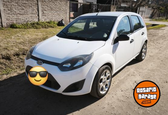 Autos - Ford Ford fiesta ambiente 2013 Nafta 120000Km - En Venta