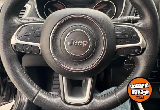 Camionetas - Jeep Compass Sport impecable 2019 Nafta 100000Km - En Venta