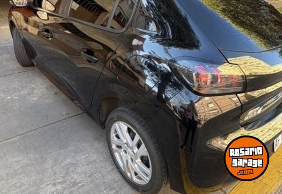 Autos - Peugeot 208 2021 Nafta 164000Km - En Venta