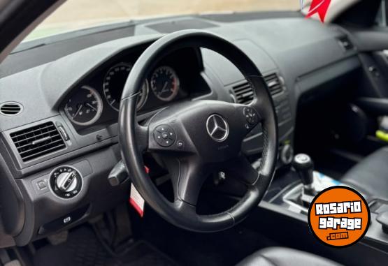Autos - Mercedes Benz C200 2010 Nafta 88500Km - En Venta