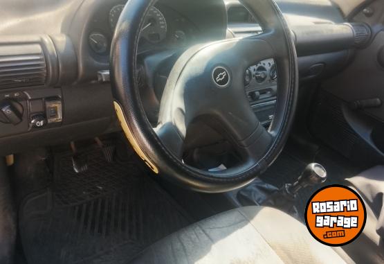 Autos - Chevrolet CORSA WAGON 2004 GNC 320000Km - En Venta