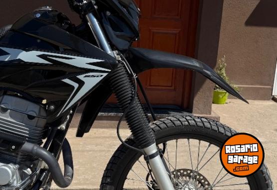 Motos - Honda Tornado 2020 Nafta 20000Km - En Venta