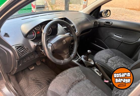 Autos - Peugeot 207 2009 Diesel 206000Km - En Venta