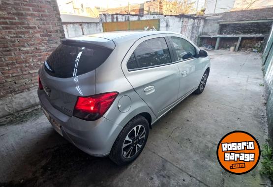 Autos - Chevrolet Onix LTZ 2015 Nafta 86000Km - En Venta