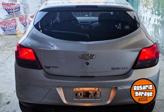 Autos - Chevrolet Onix LTZ 2015 Nafta 86000Km - En Venta