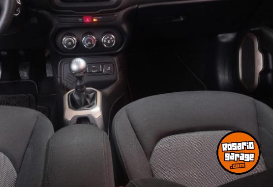 Camionetas - Jeep Renegade 2017 Nafta 100000Km - En Venta