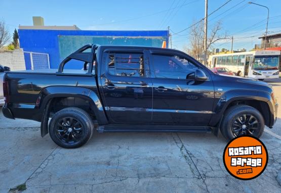 Camionetas - Volkswagen Amarok V6 2022 Diesel 98000Km - En Venta
