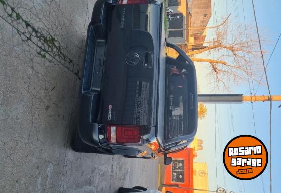 Camionetas - Volkswagen Amarok V6 2022 Diesel 98000Km - En Venta